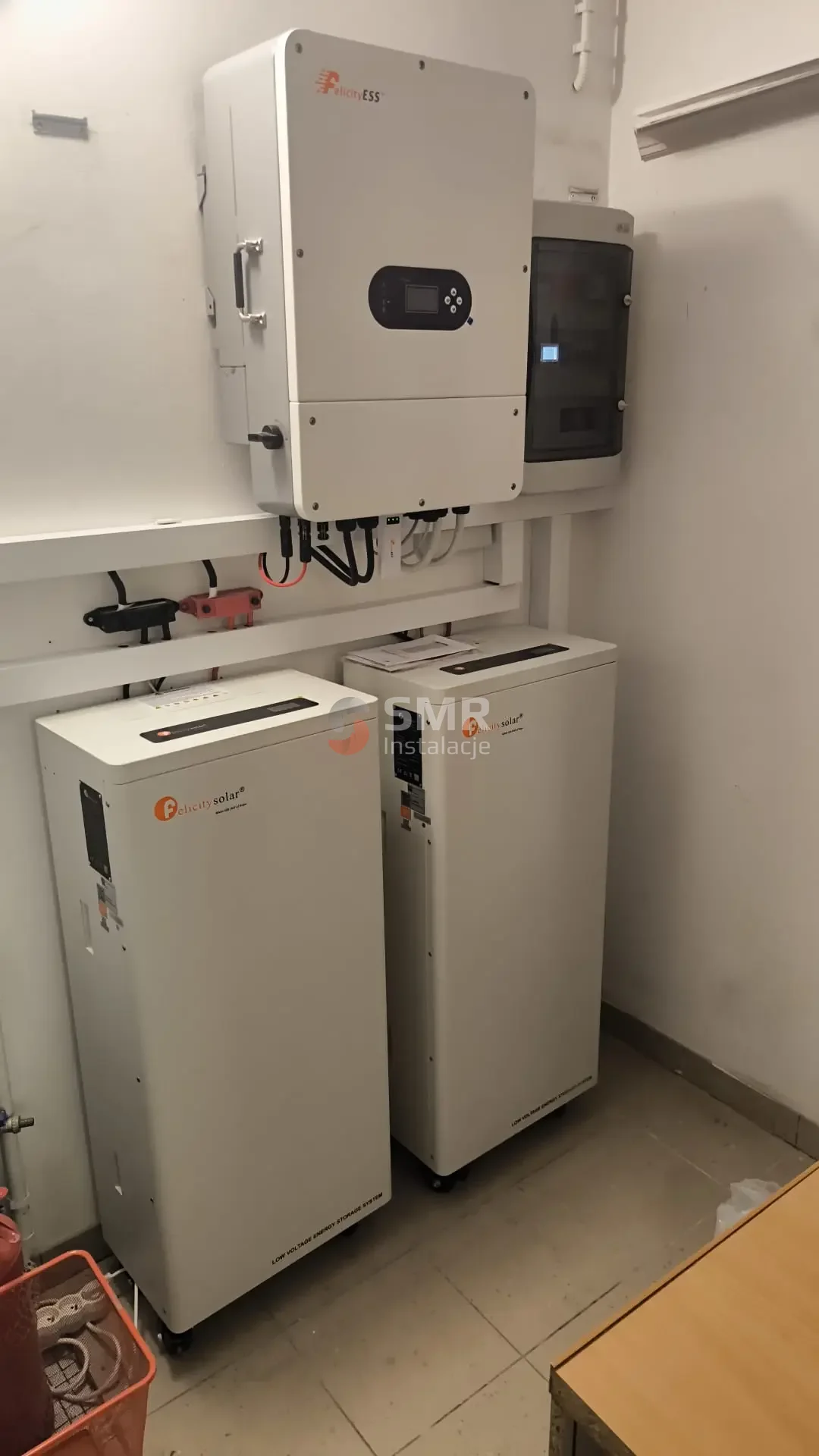 Zestaw hybrydowy z magazynem energii 30 kWh - Komorów