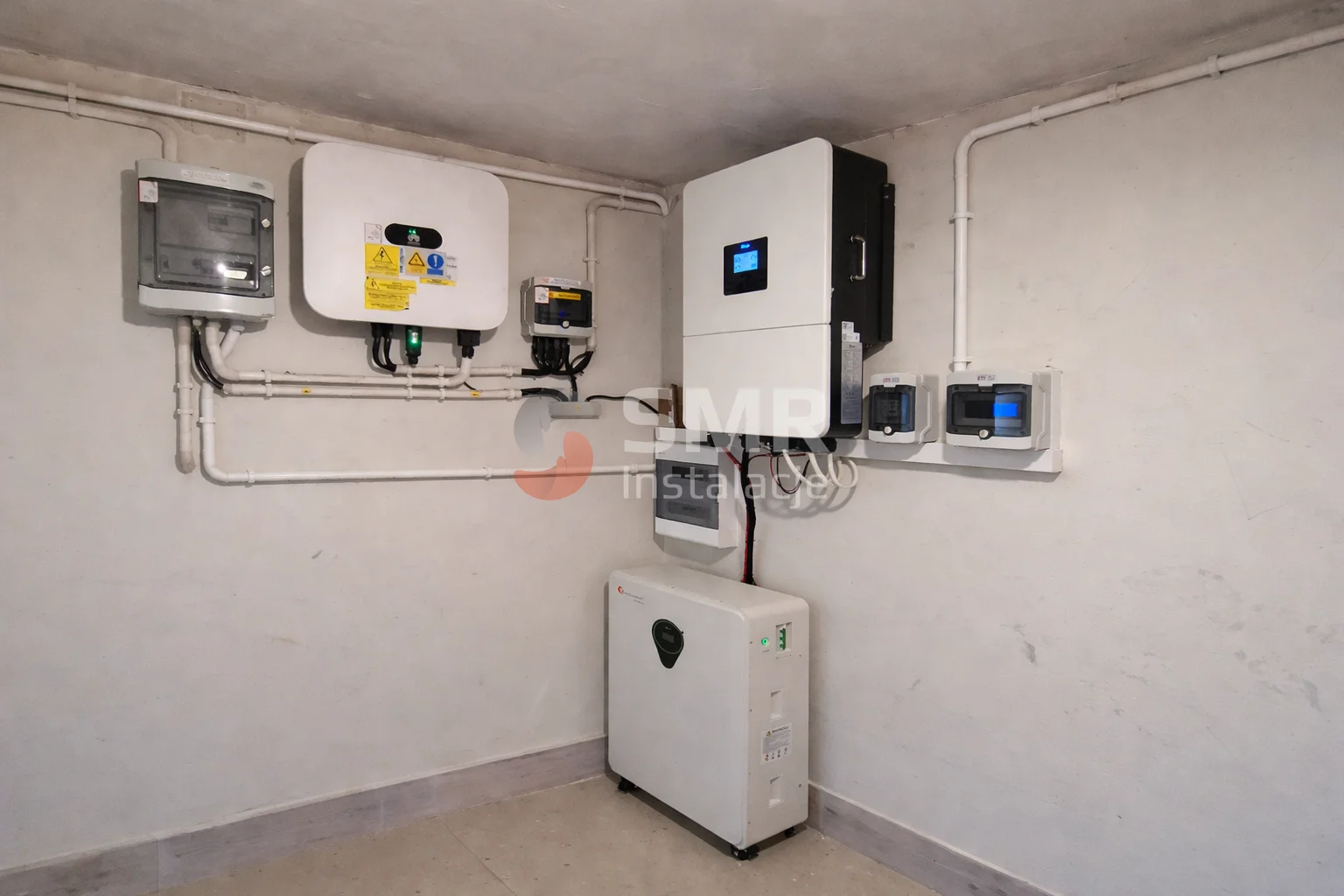 Falownik hybrydowy Deye 15 KW z magazynem energii 23,5 kWh + Awaryjne zasilanie - Bydgoszcz